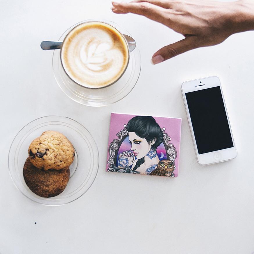 Baby Doll Bifold Wallet - The Walart - Paper Wallet